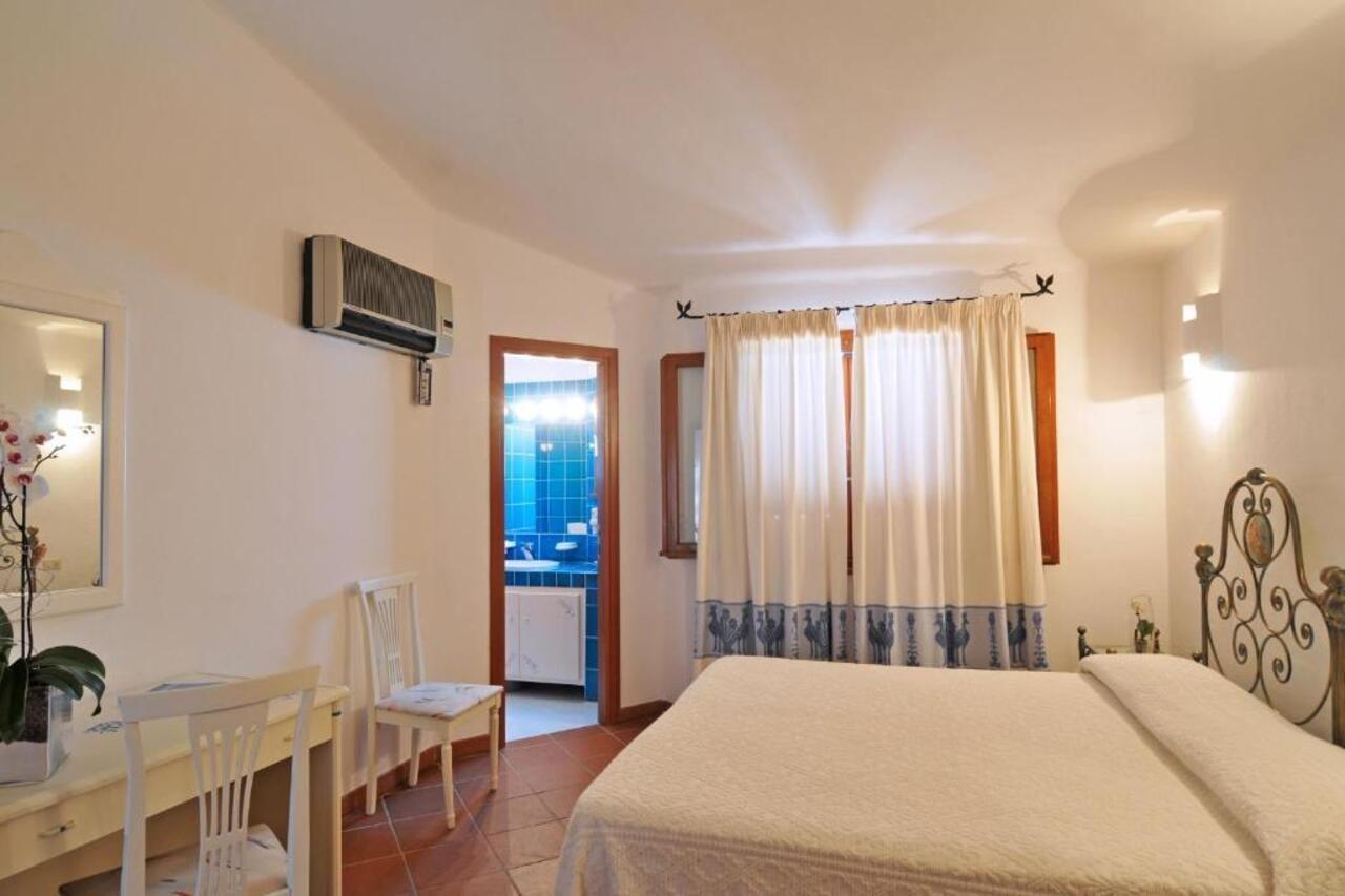 Hotel Il Piccolo Golf بورتو كيرفو المظهر الخارجي الصورة
