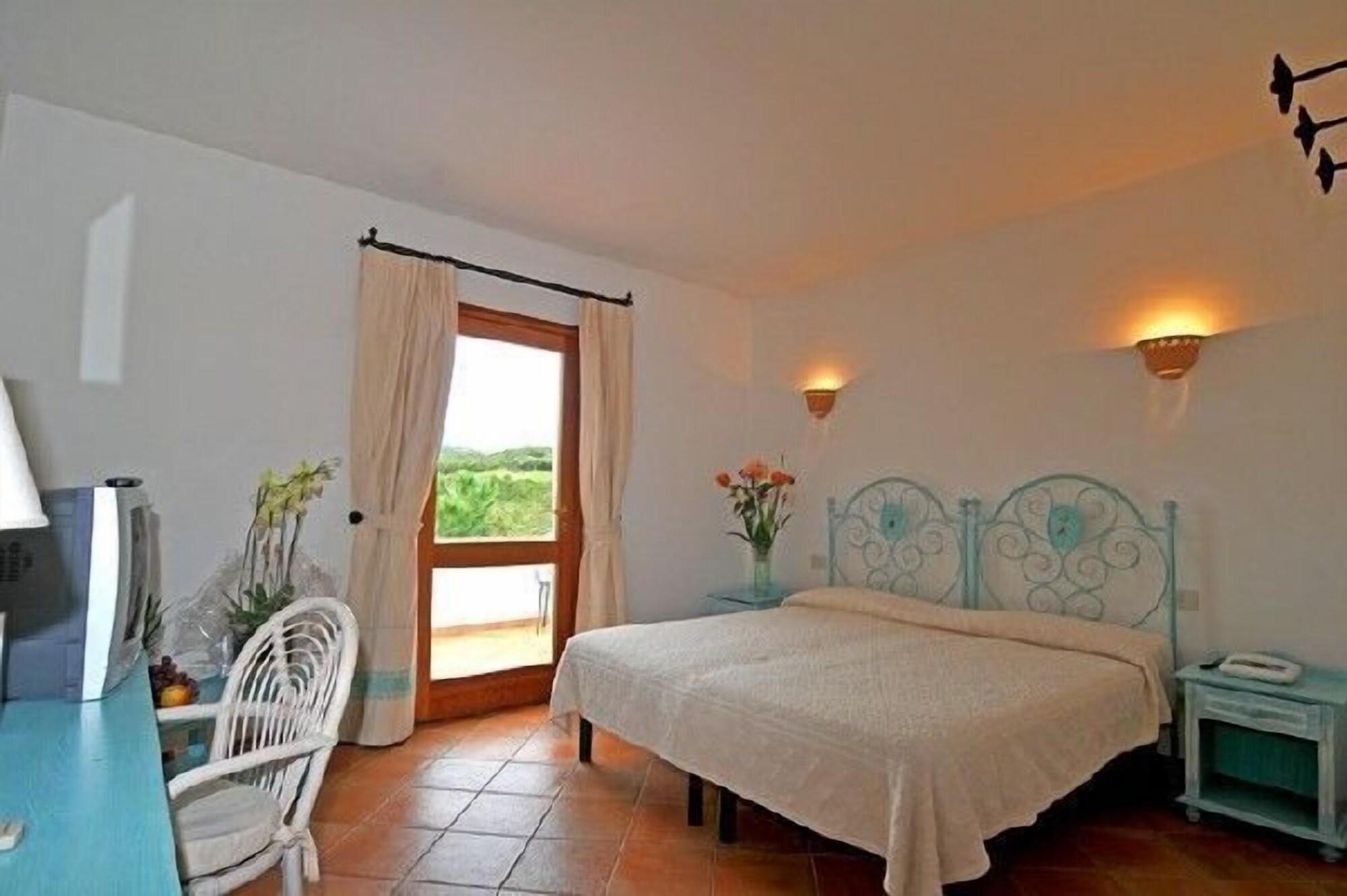 Hotel Il Piccolo Golf بورتو كيرفو المظهر الخارجي الصورة
