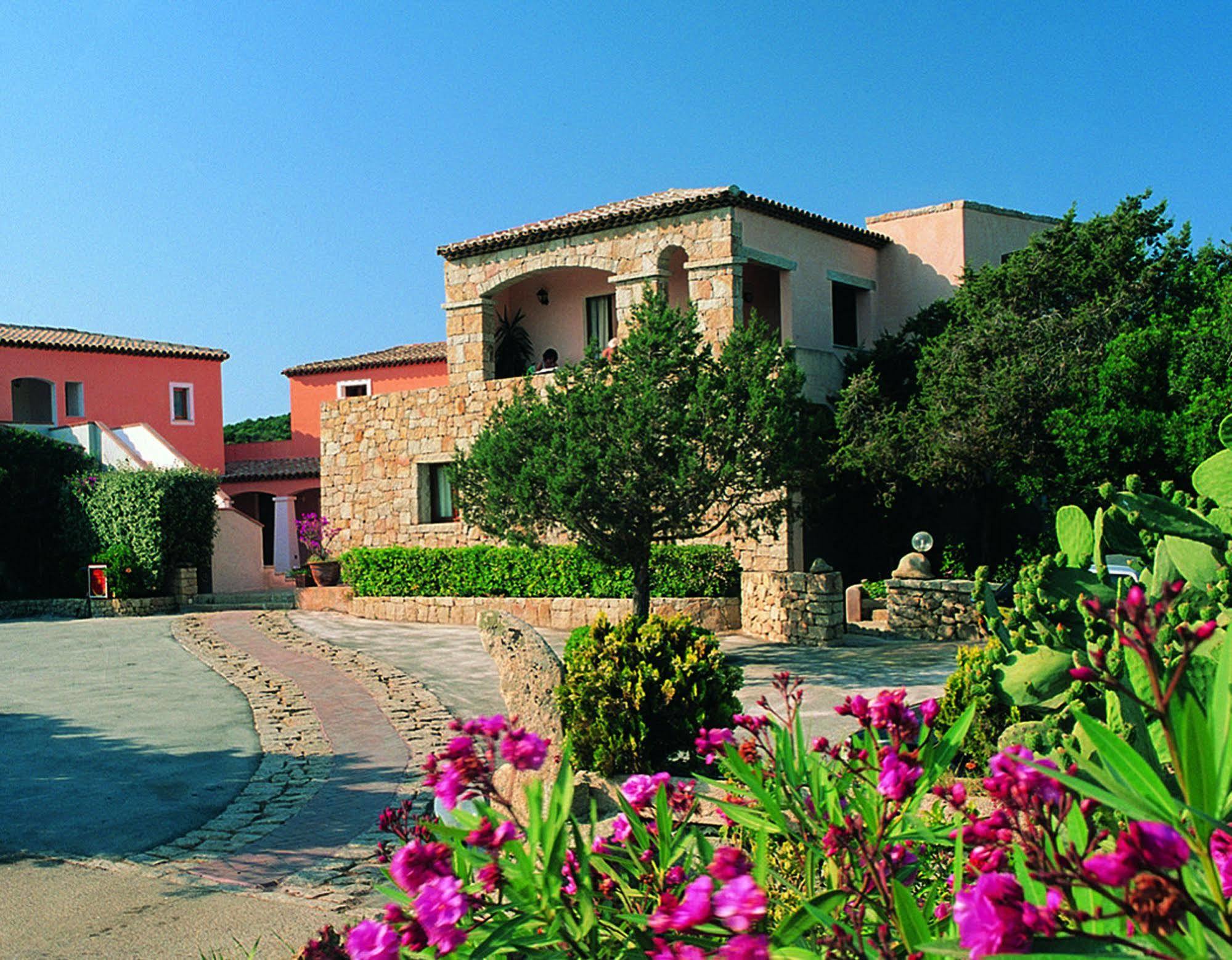 Hotel Il Piccolo Golf بورتو كيرفو المظهر الخارجي الصورة